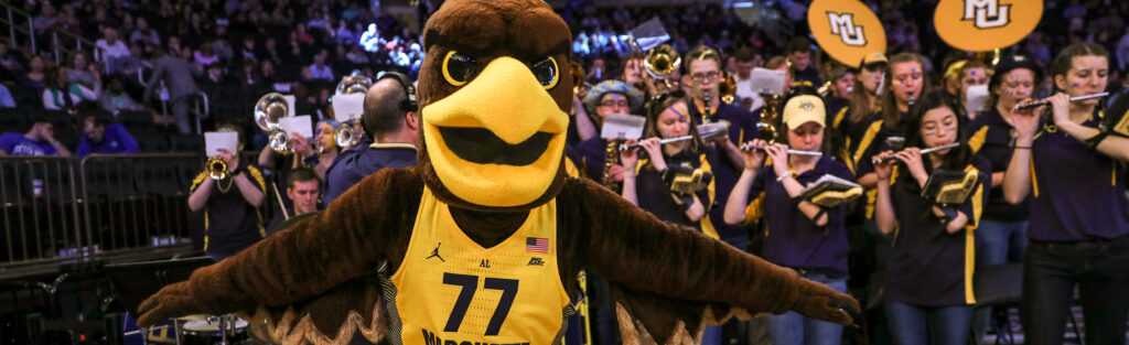 marquette university golden eagle mascot