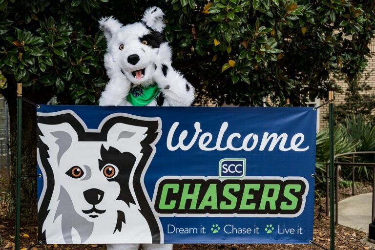 Chaser Welcome Student Banner